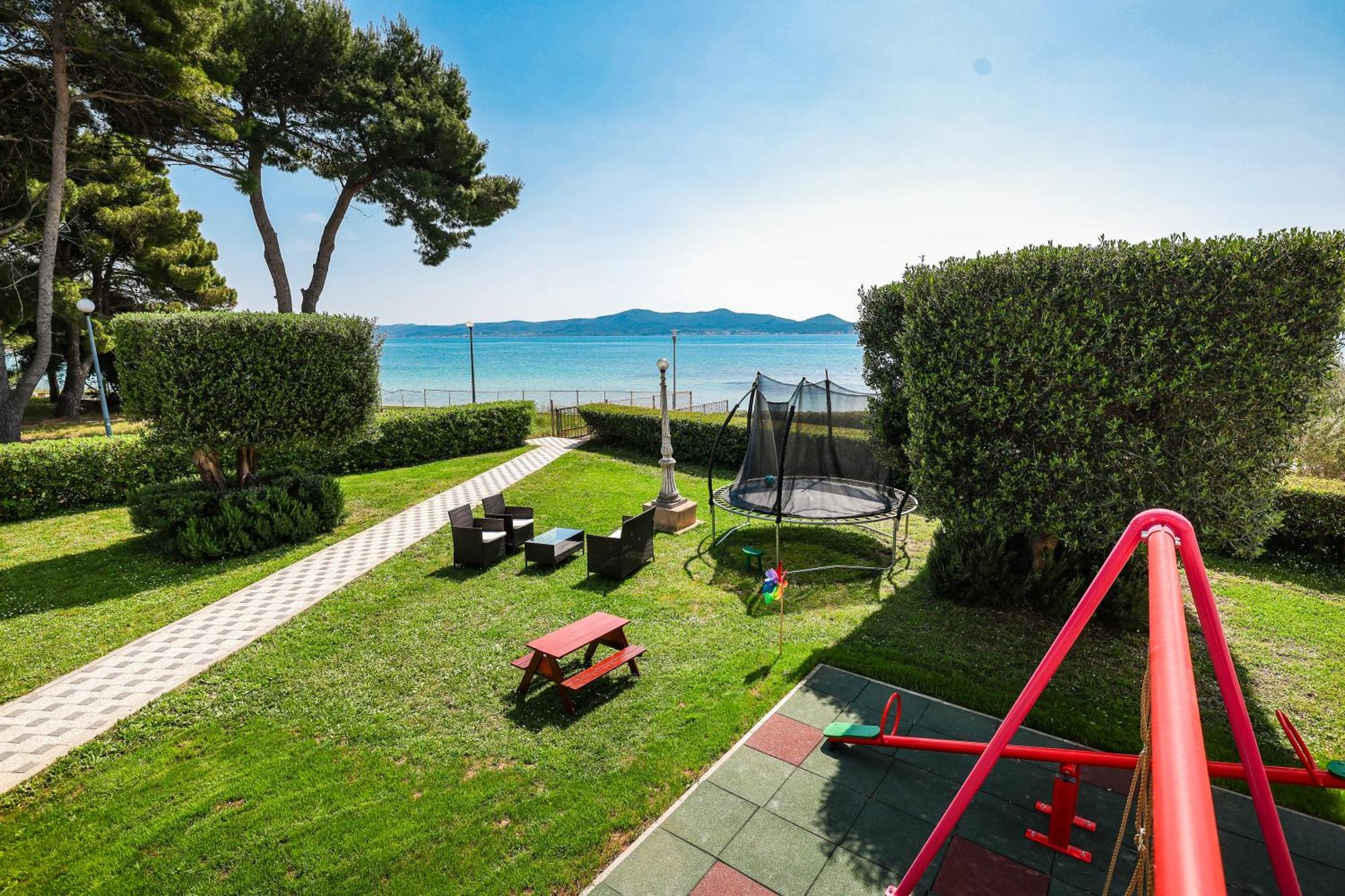Apartments Becky On A Sandy Beach Without Crowd Sukošan 외부 사진